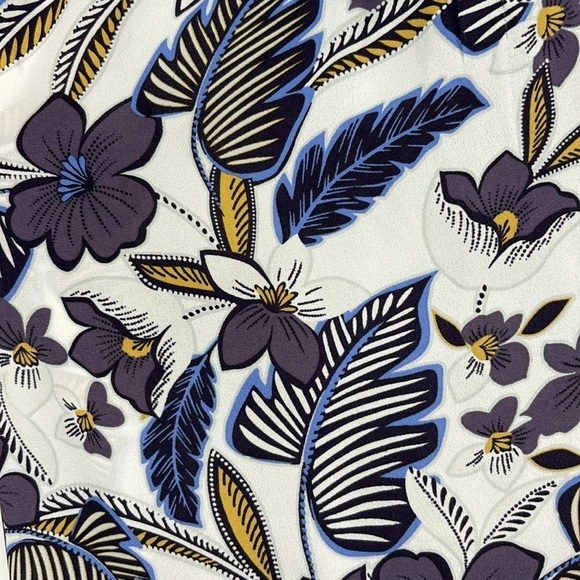 Loft Mixed Media Tropical Floral Halter Top Women’s Size Small in Purple & White - Picture 7 of 7